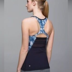 Lululemon “Mesh with me” size 8 Tank Top